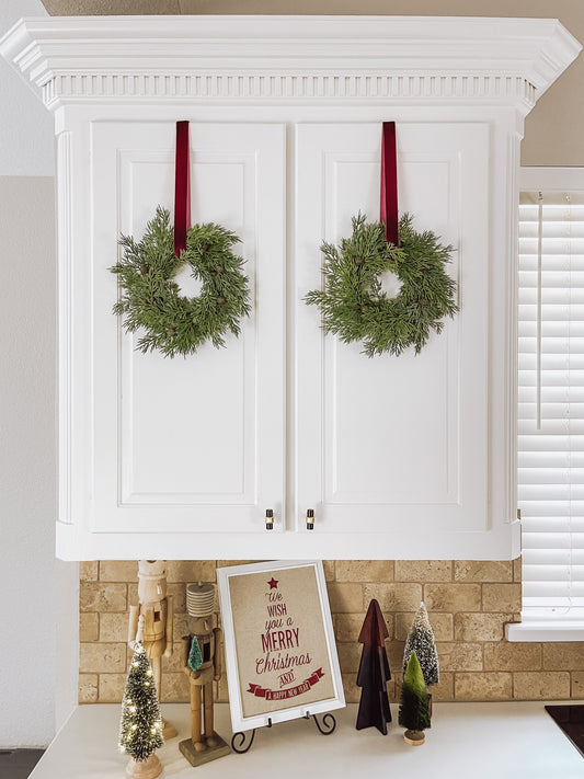 Mini Cedar Christmas Wreath Set with Burgundy Velvet Ribbon