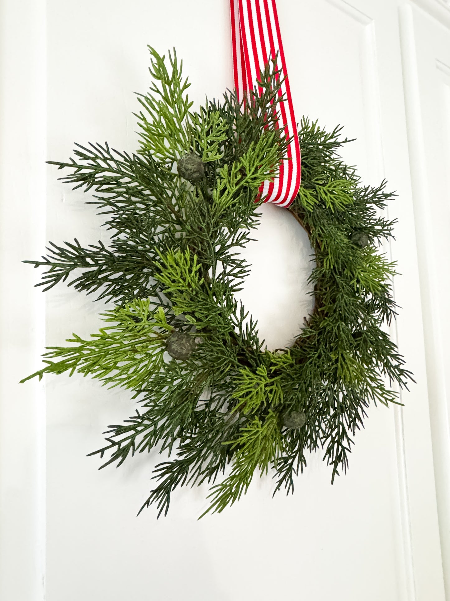 Mini Cedar Christmas Wreath Set with Red & White Striped Ribbon