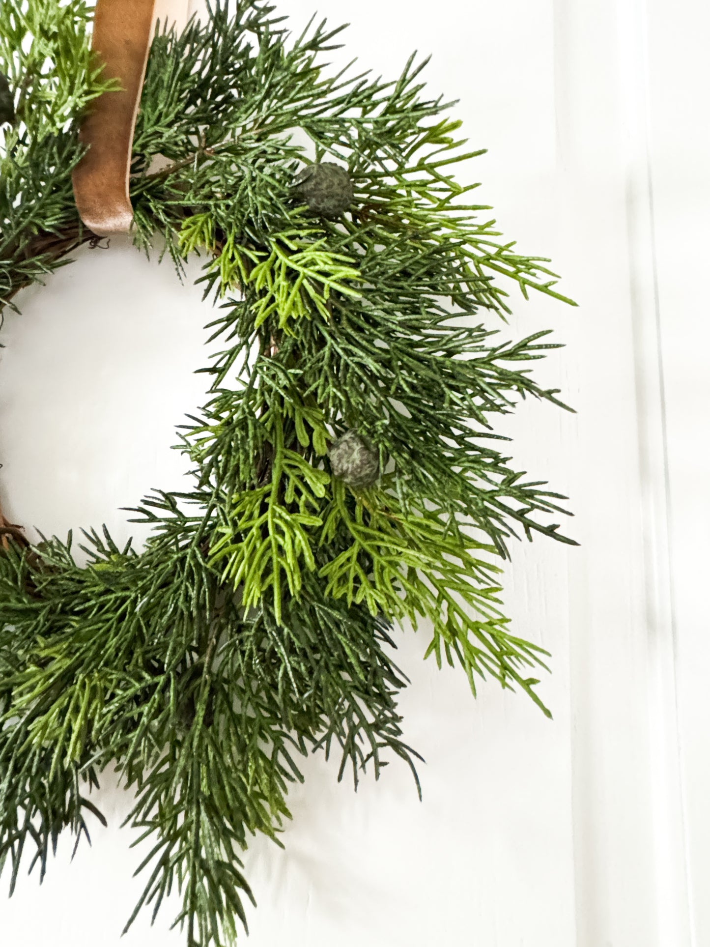Mini Cedar Christmas Wreath Set with Antique Gold Velvet Ribbon