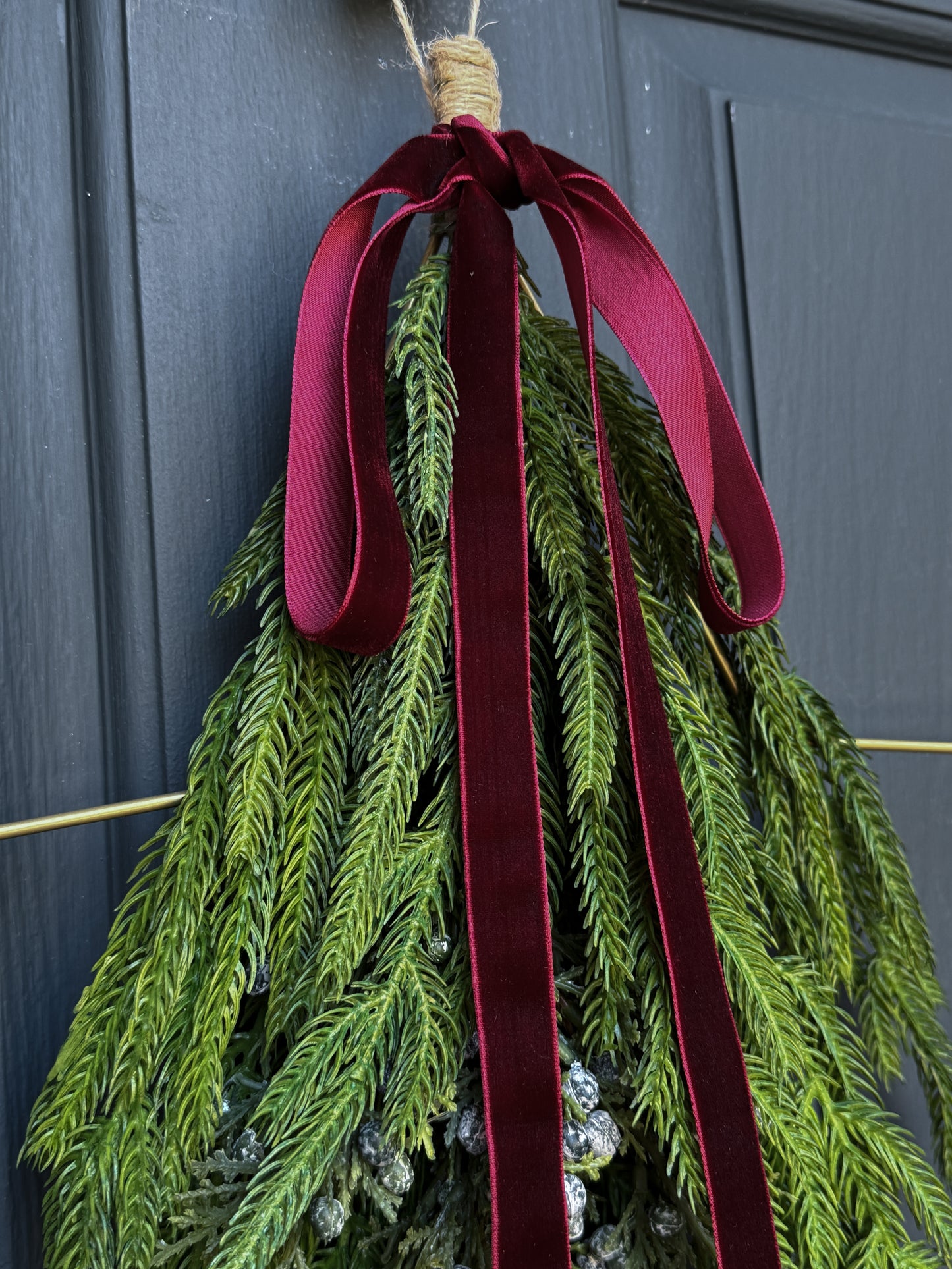 Modern Star Wreath with Greenery and Red Velvet Ribbon