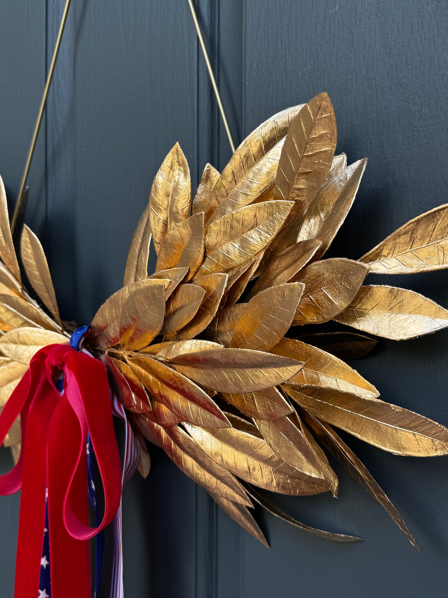 Gold Laurel Patriotic Wreath