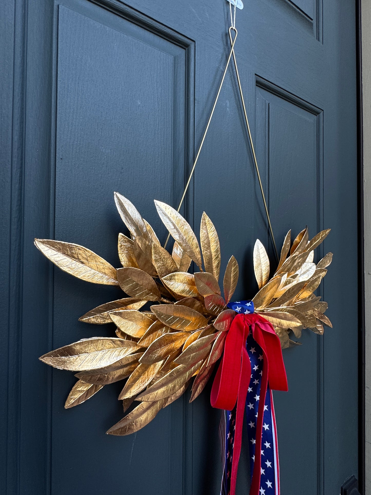 Gold Laurel Patriotic Wreath