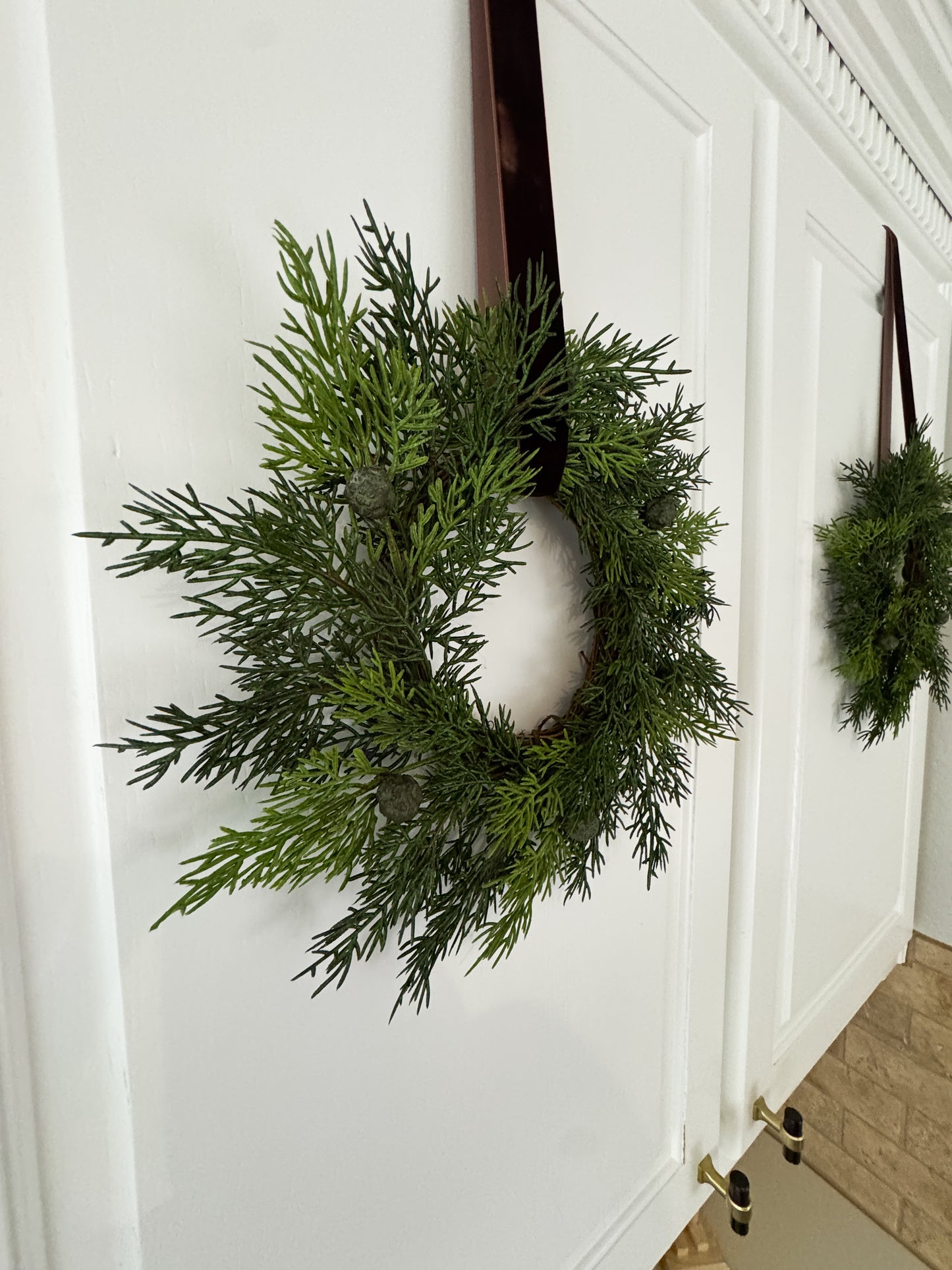 Mini Cedar Christmas Wreath Set with Antique Gold Velvet Ribbon