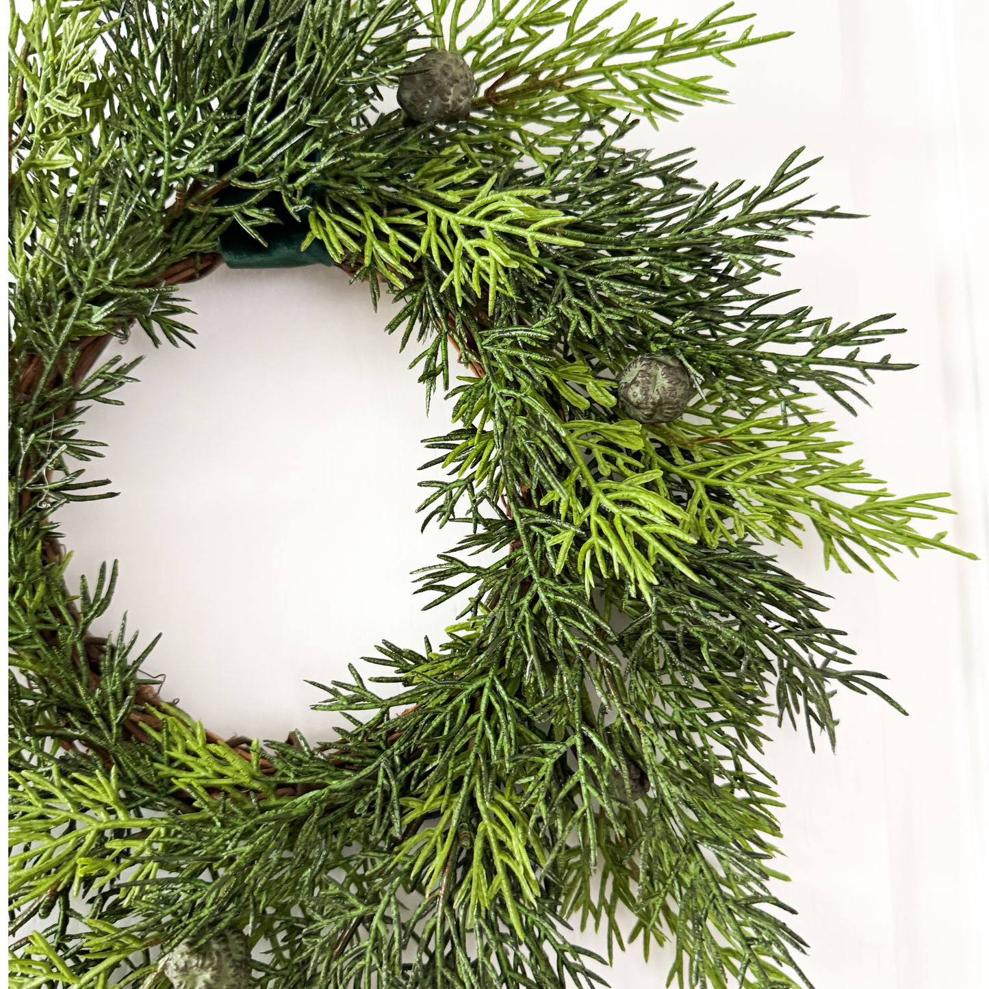 Mini Cedar Christmas Wreath Set with Dark Green Velvet Ribbon